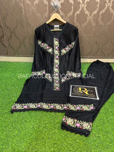 Embroided suit 728