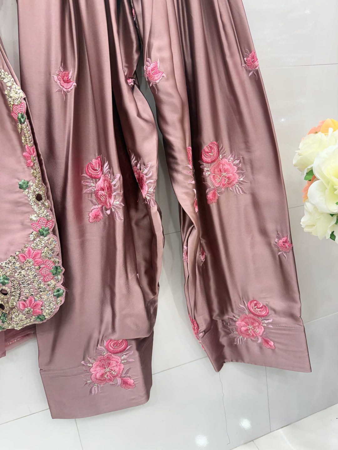 Pakistani Farshi salwar Suits