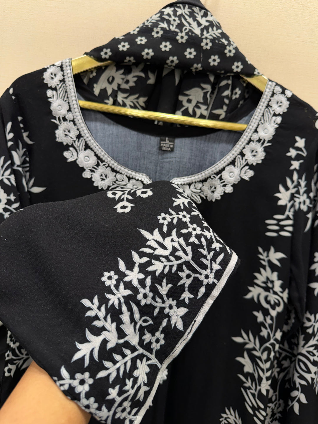 Cotton embroided suits