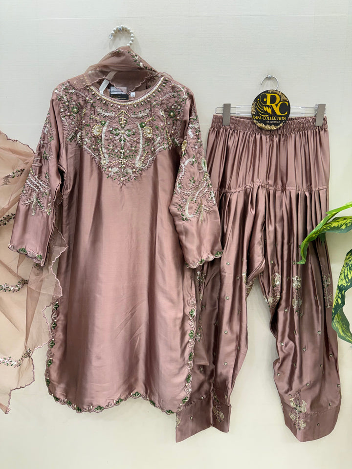 Pakistani Farshi salwar suits