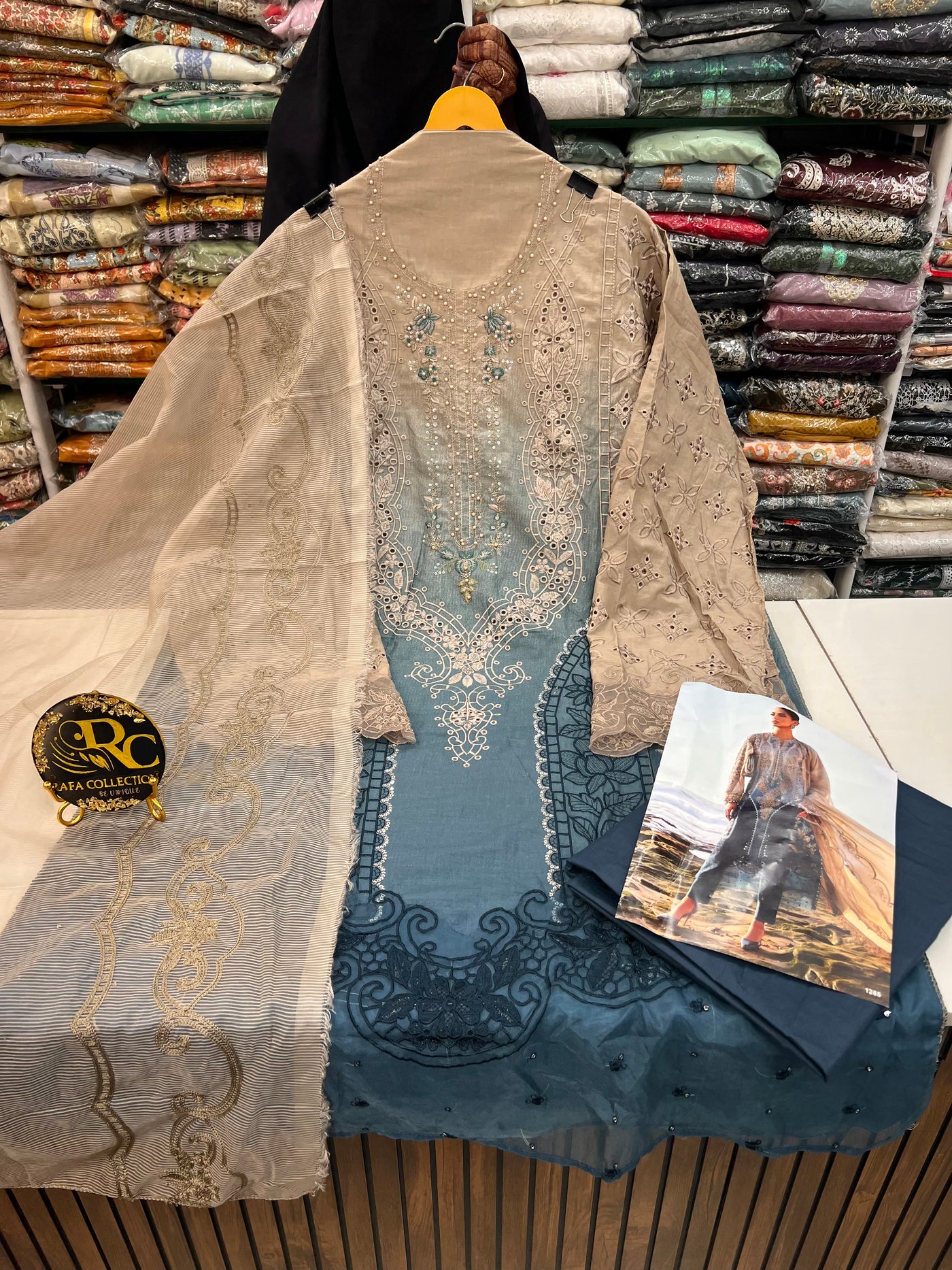 Cotton unstitched suits 1296722