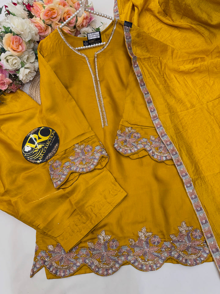 Pakistani Farshi suits