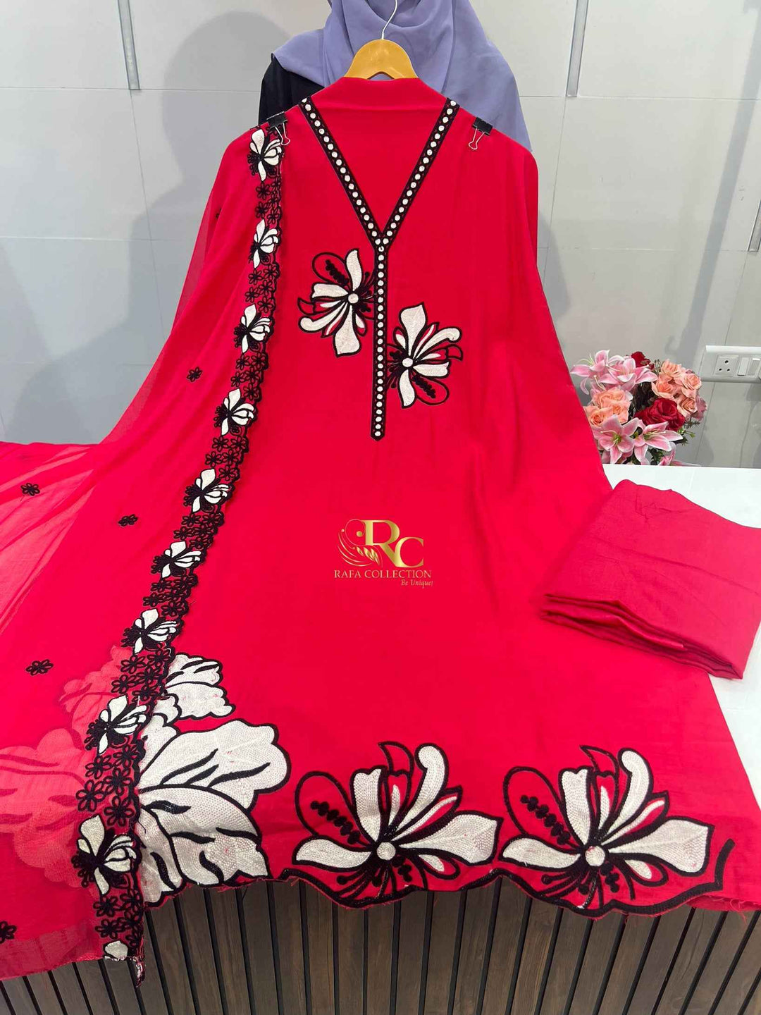 Haya Embroidered Suit 1745