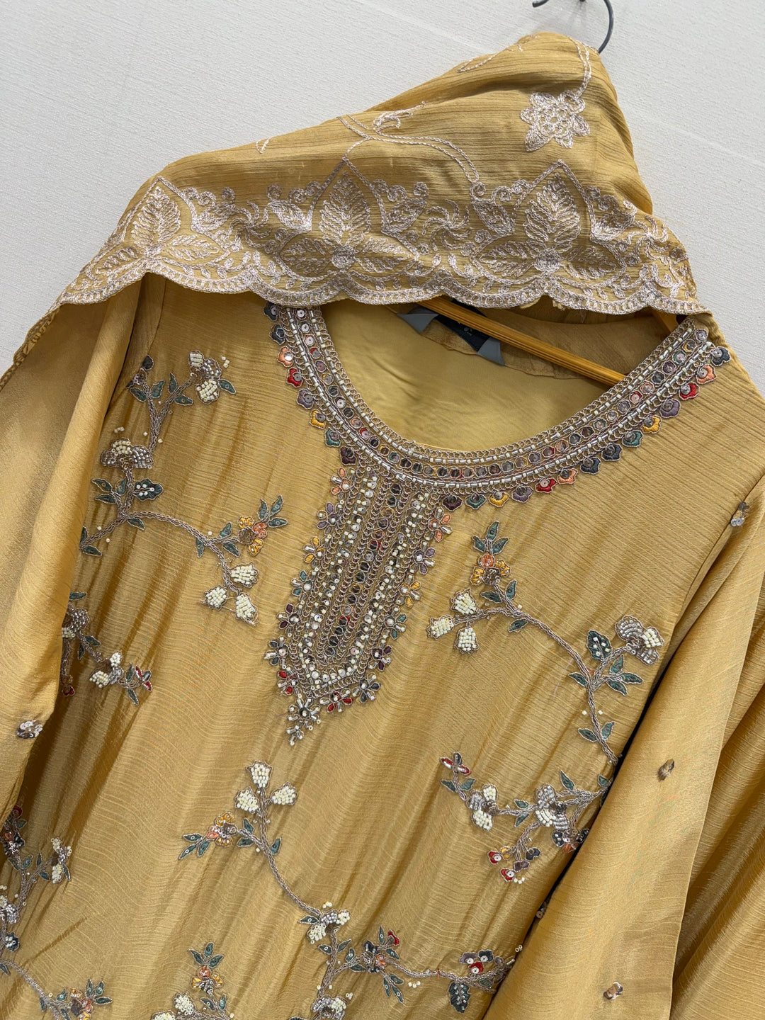 Royal Party Wear Suit