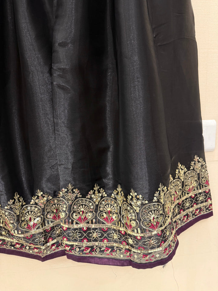 Pakistani ethnic suits 7006