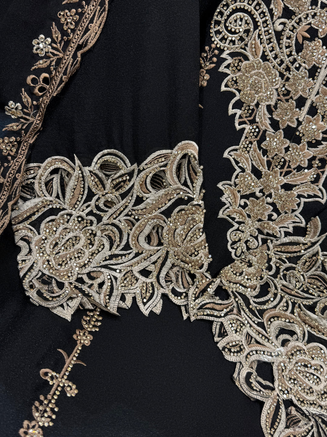 Pakistani formals suits 3106