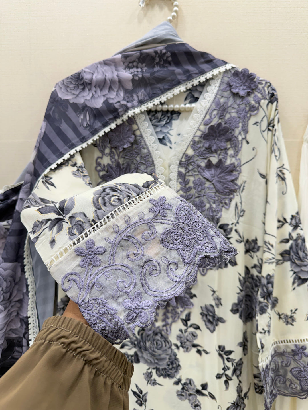 Farshi Salwar suits