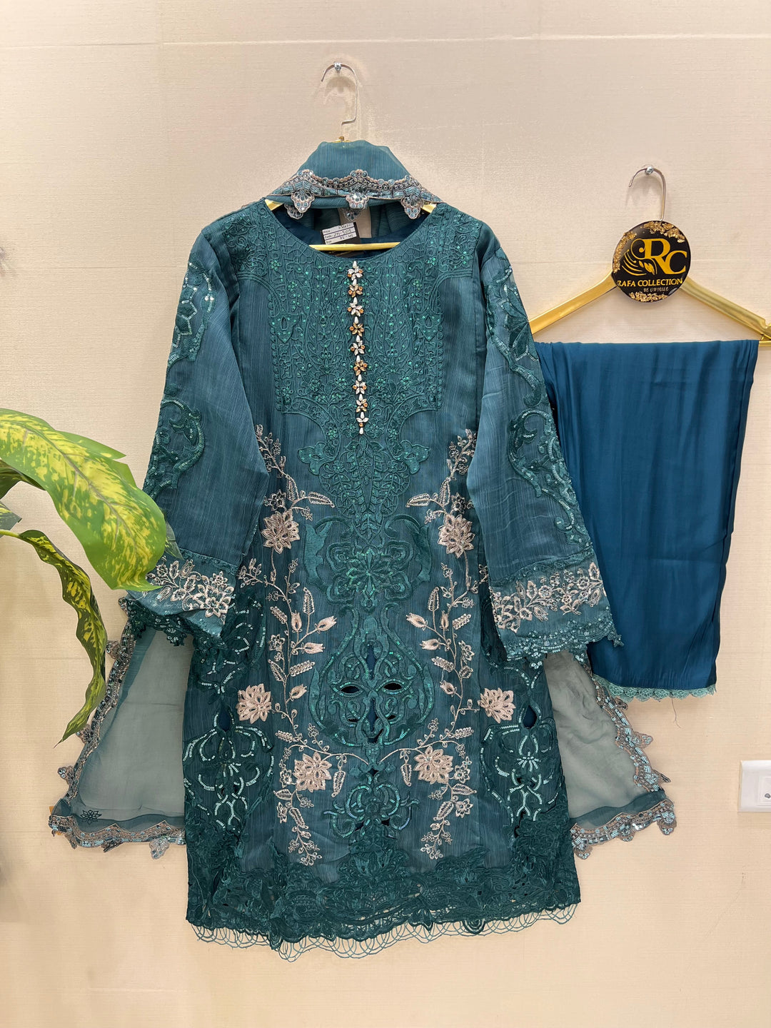 Pakistani cutwork suits