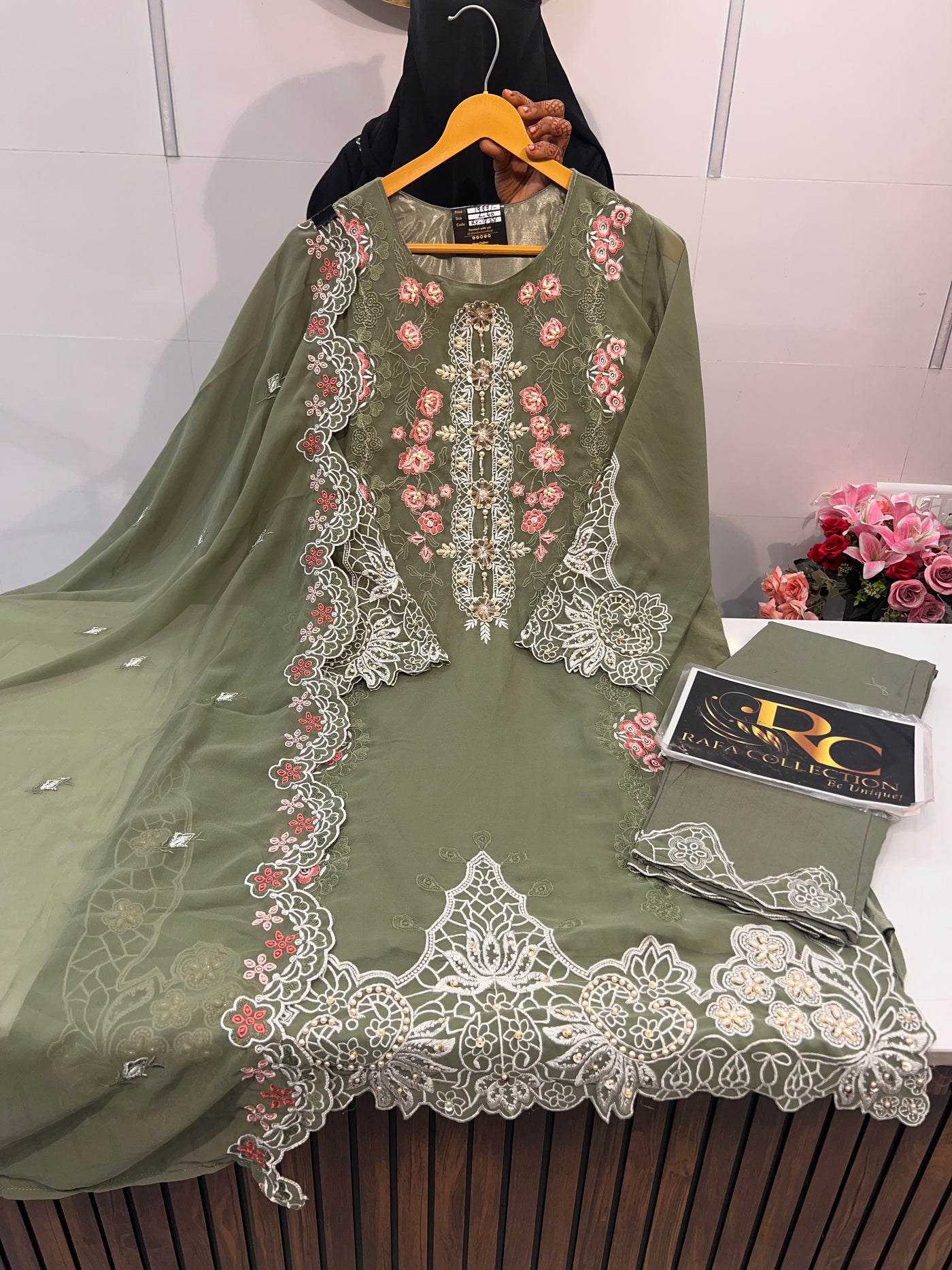 Pakistani Handwork Suits 1828