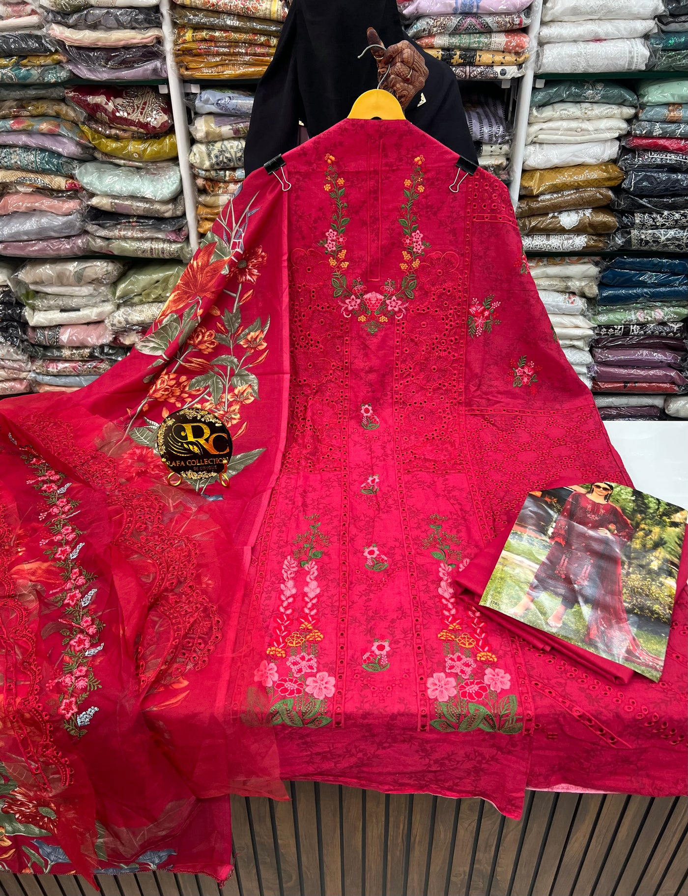 Cotton unstitched suits 1296722