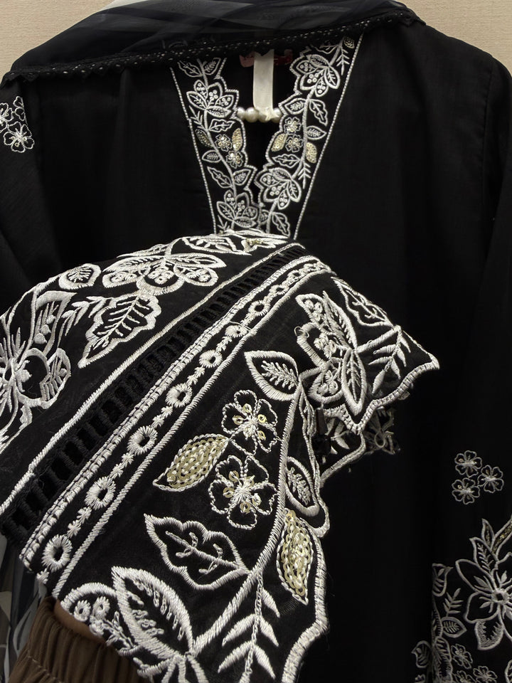 Pakistani formals suits