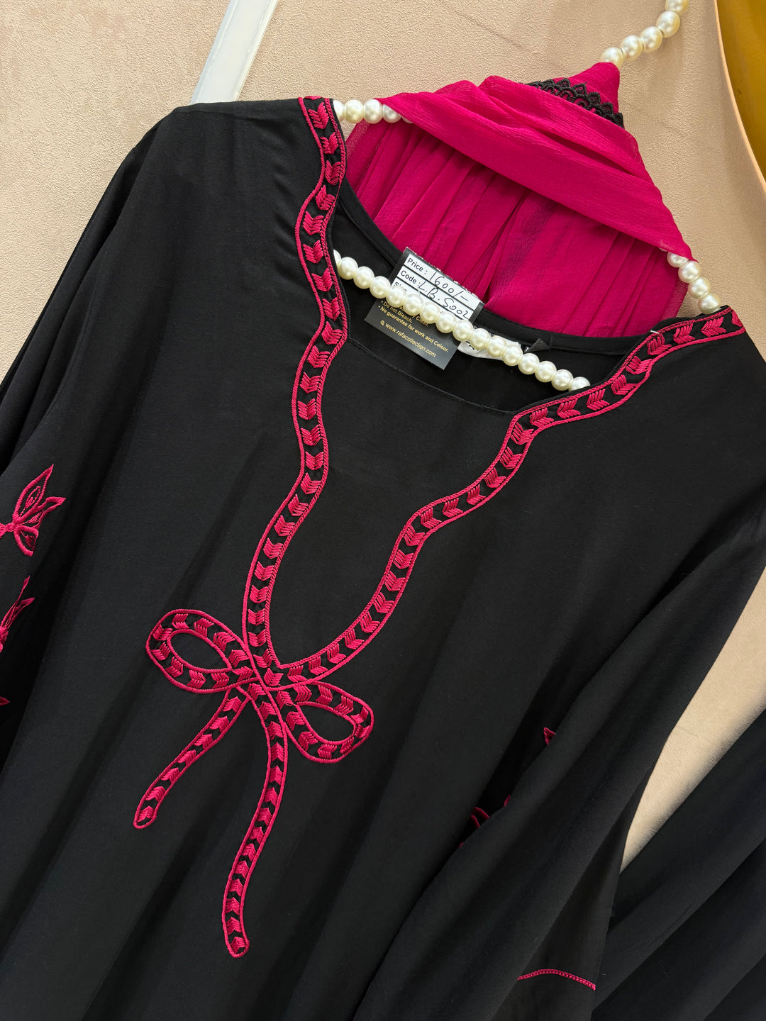 Bow embroidered suits 5002