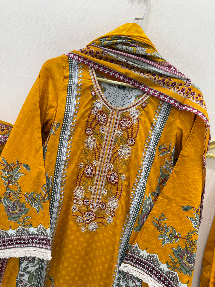 The hermitage cotton suits