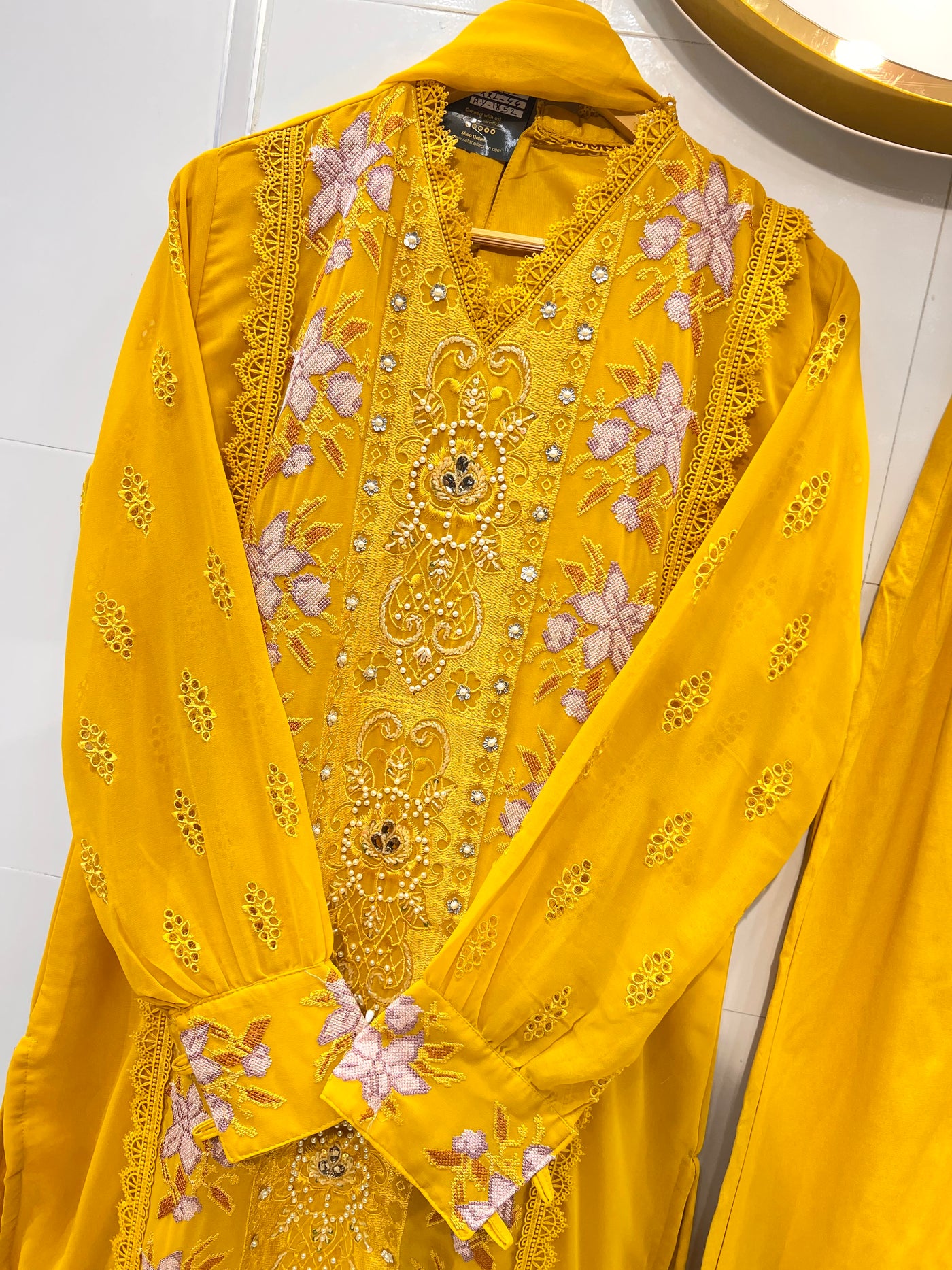 Pakistani Handwork Suits 1852