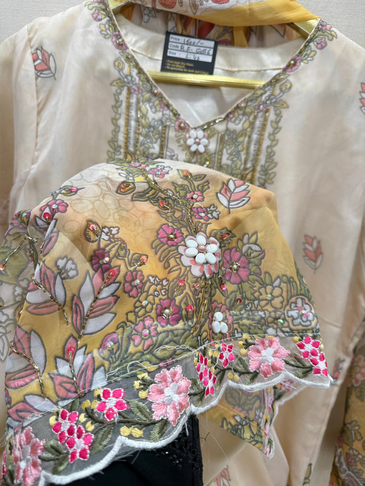 Pakistani Formals suits