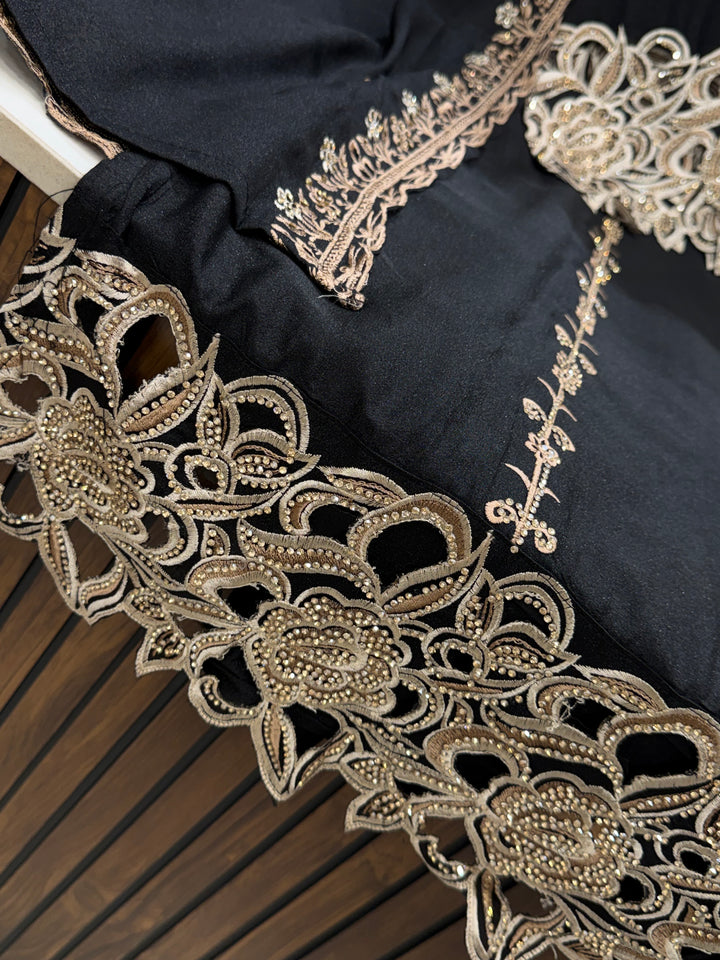 Pakistani formals suits 3106