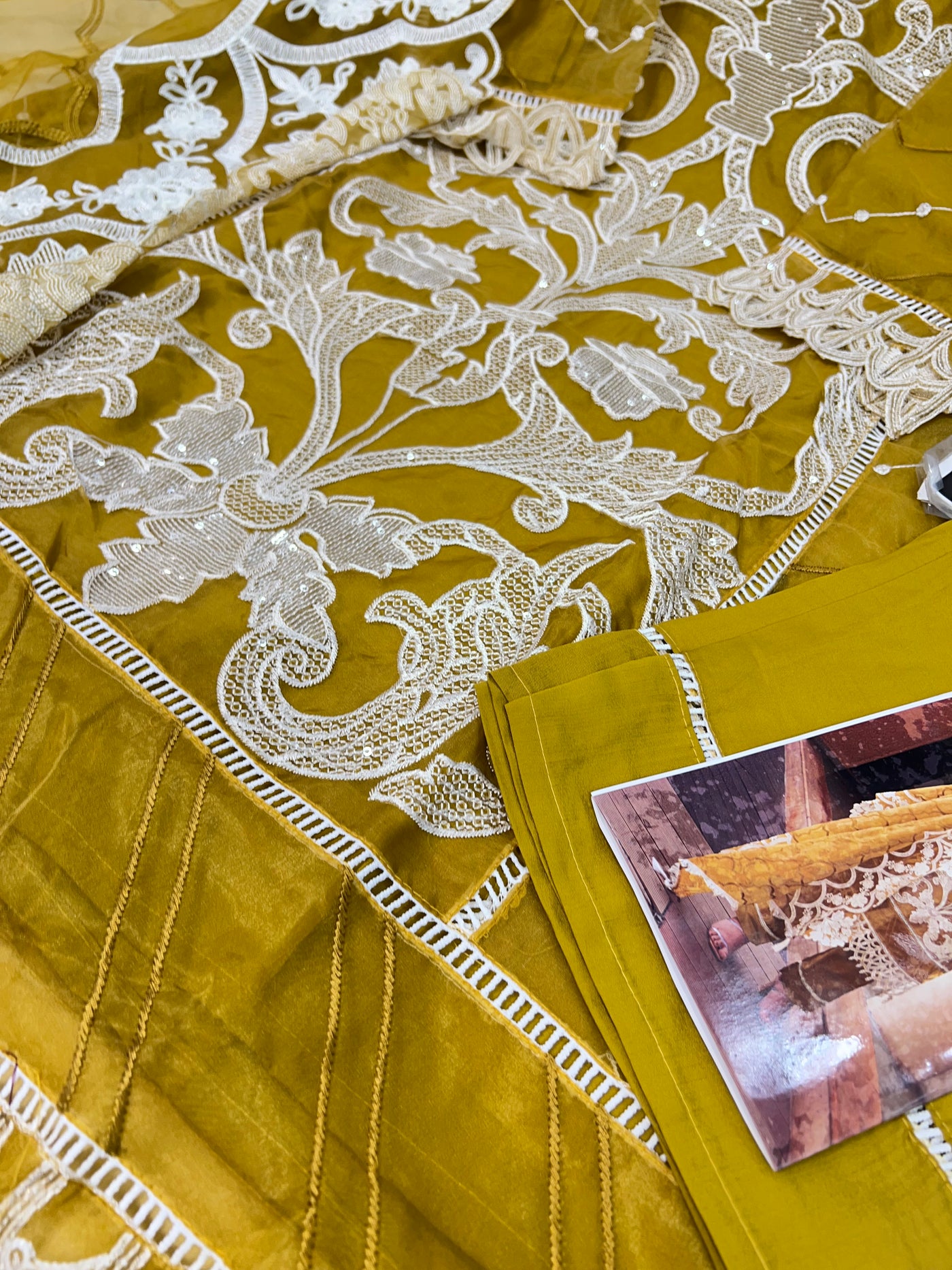 Pakistani Organza Suit 115416