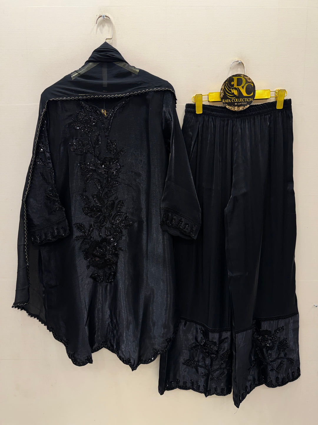 Pakistani Handwork Suits