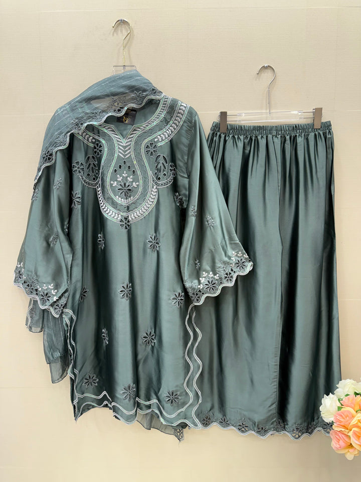 Pakistani Formal suits 2806