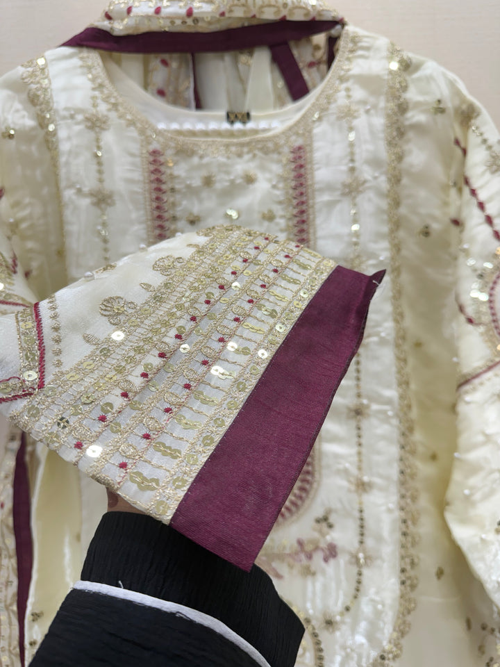 Pakistani Garara sets 2977