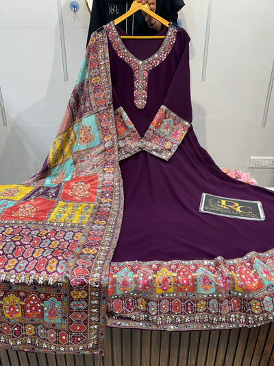 Mahenoor Gown Set 1955