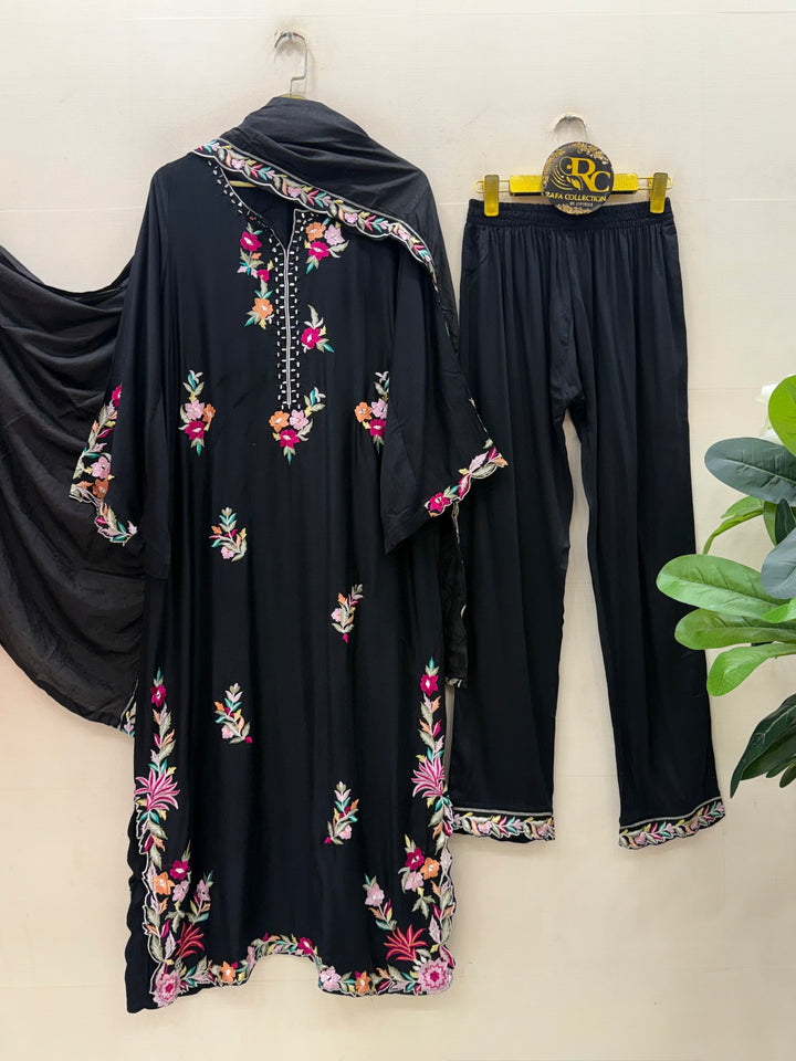 Embroidered Long Kaftan’s