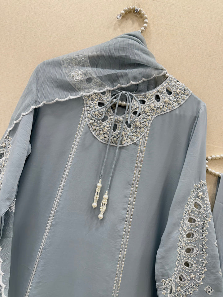 Premium cutwork long suits