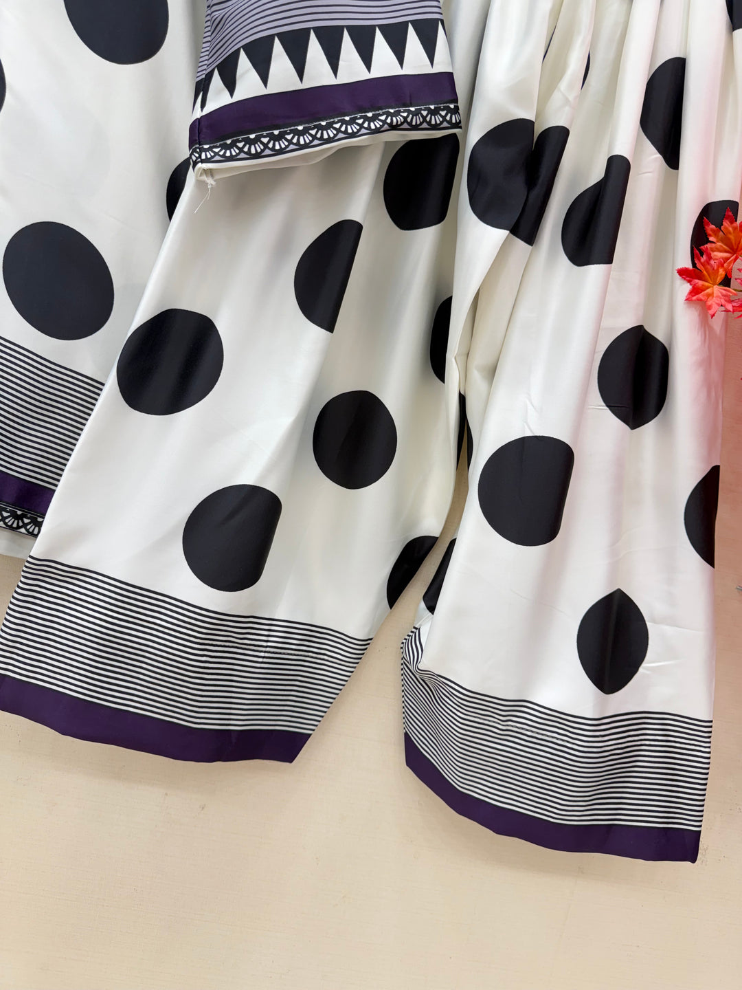 polka dot Pakistani Farshi suits