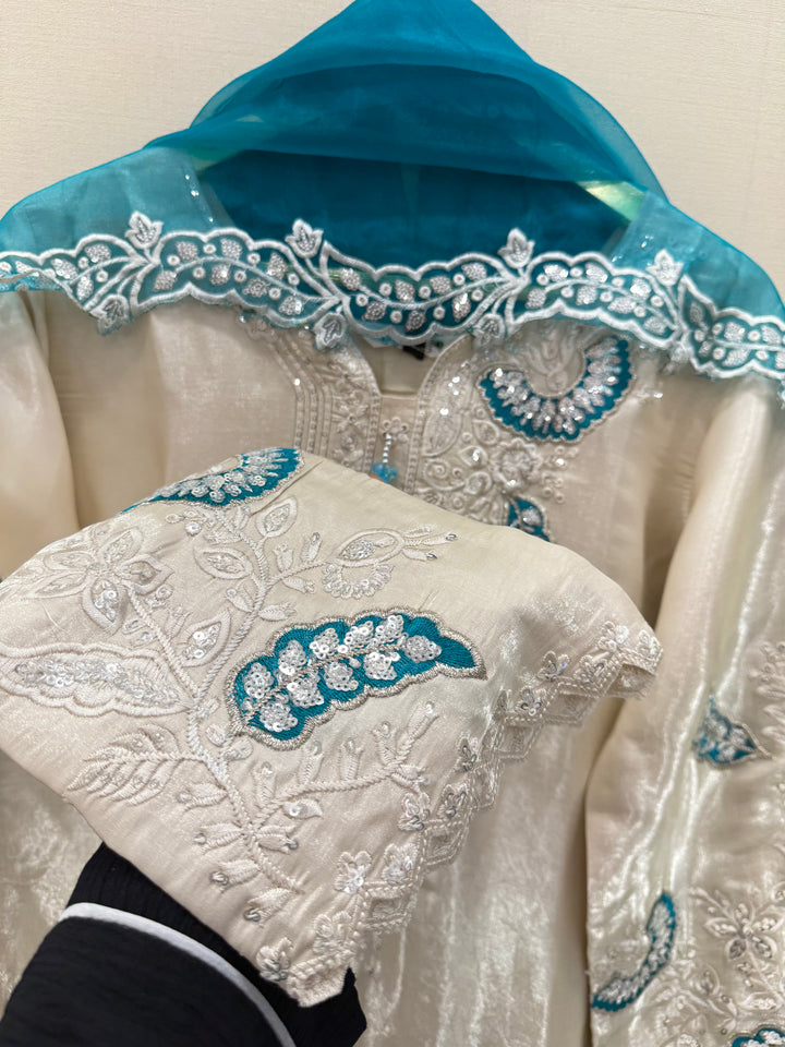 Pakistani Formals suits