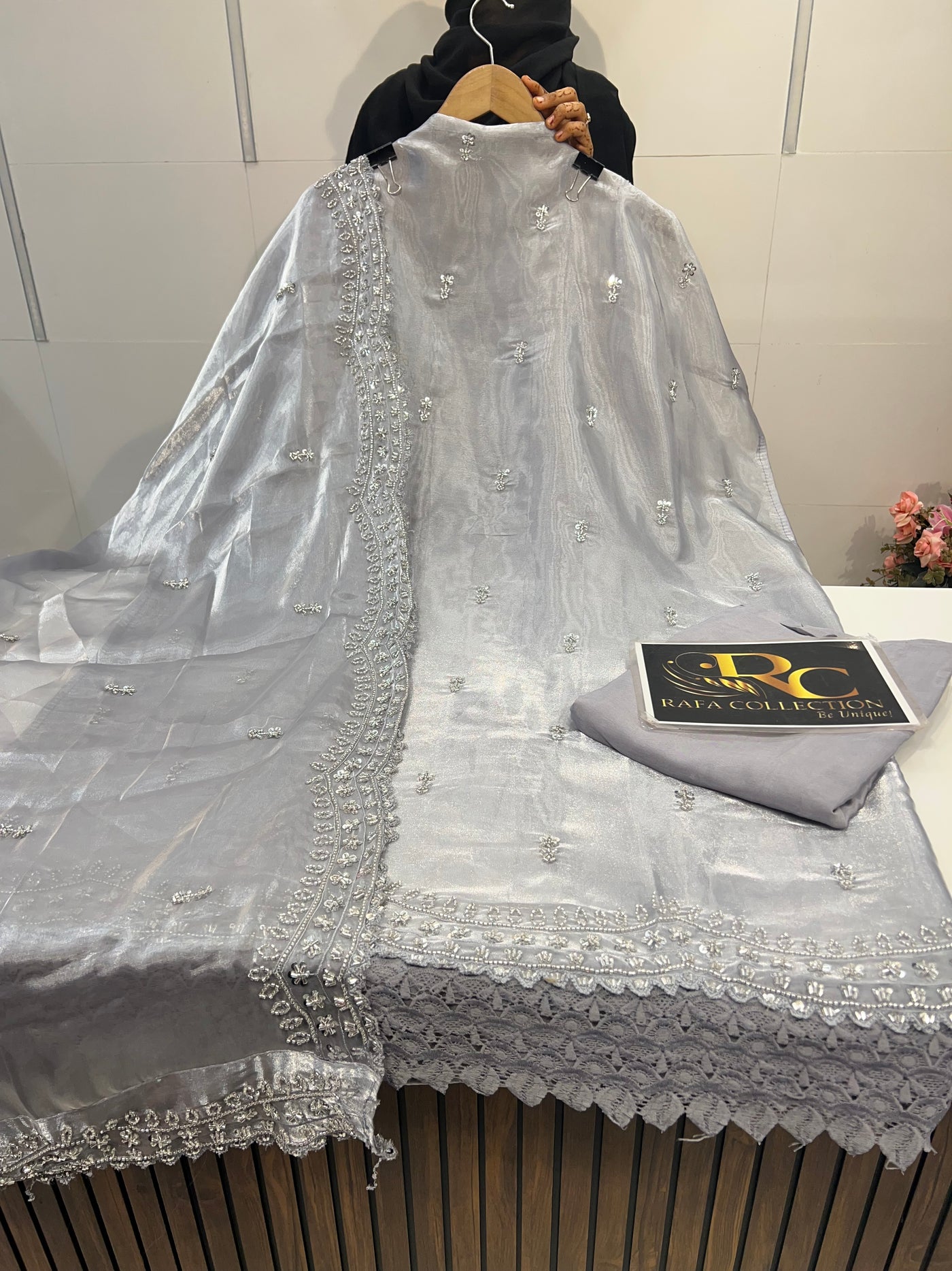 Organza Handwork suit 2254