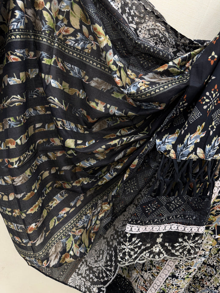 Cotton embroided farshi suits