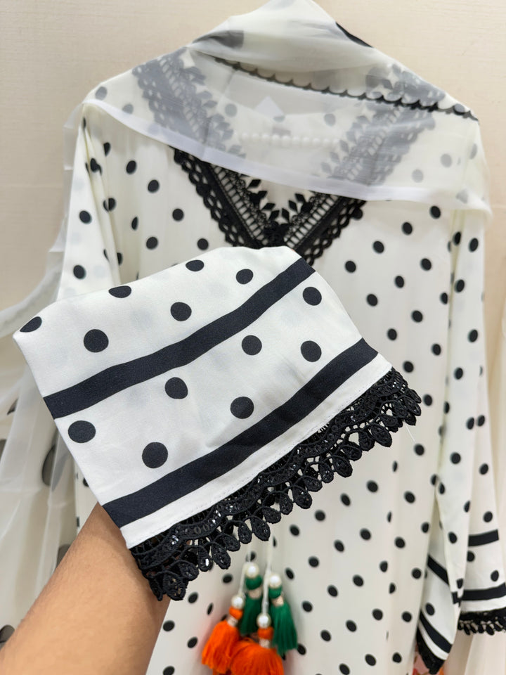 Polka dot suits