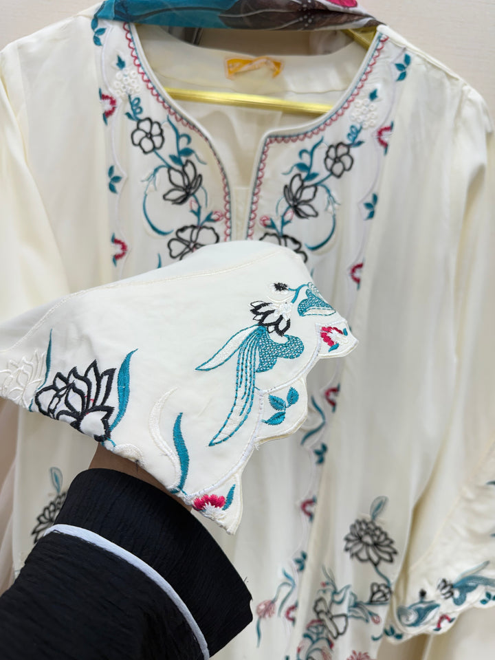 Embroidered Farshi suits 2951