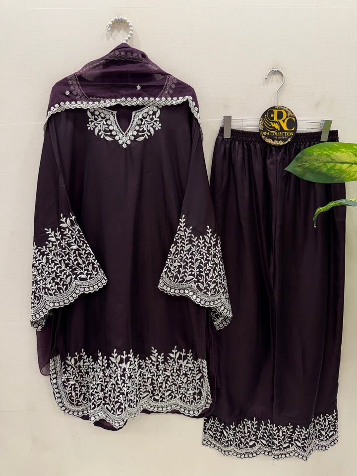 Pakistani Embroidered suits