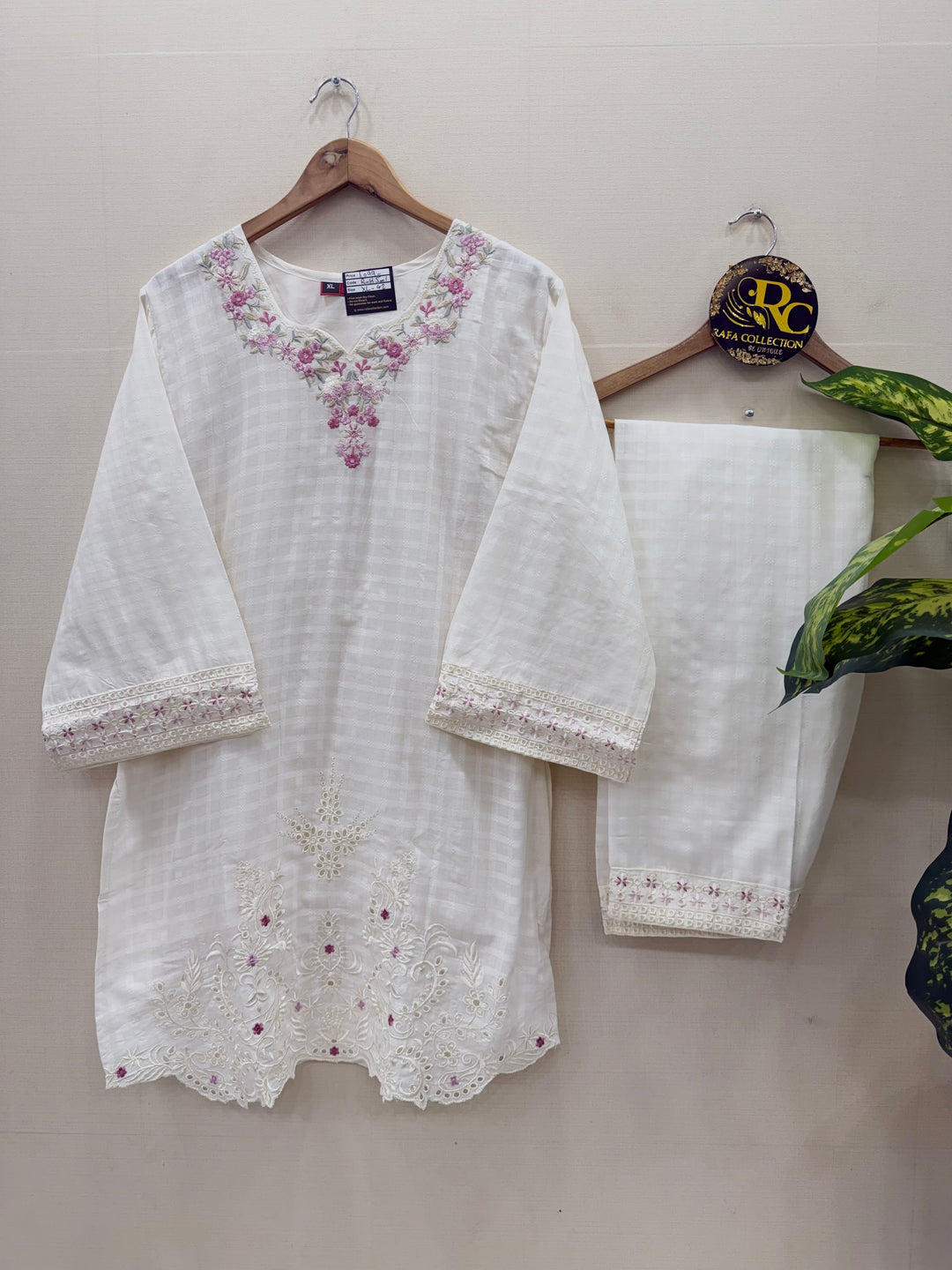 Embroided co-ord sets 3186