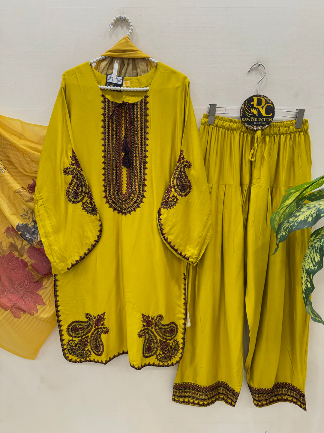 Pakistani Farshi Salwar suits