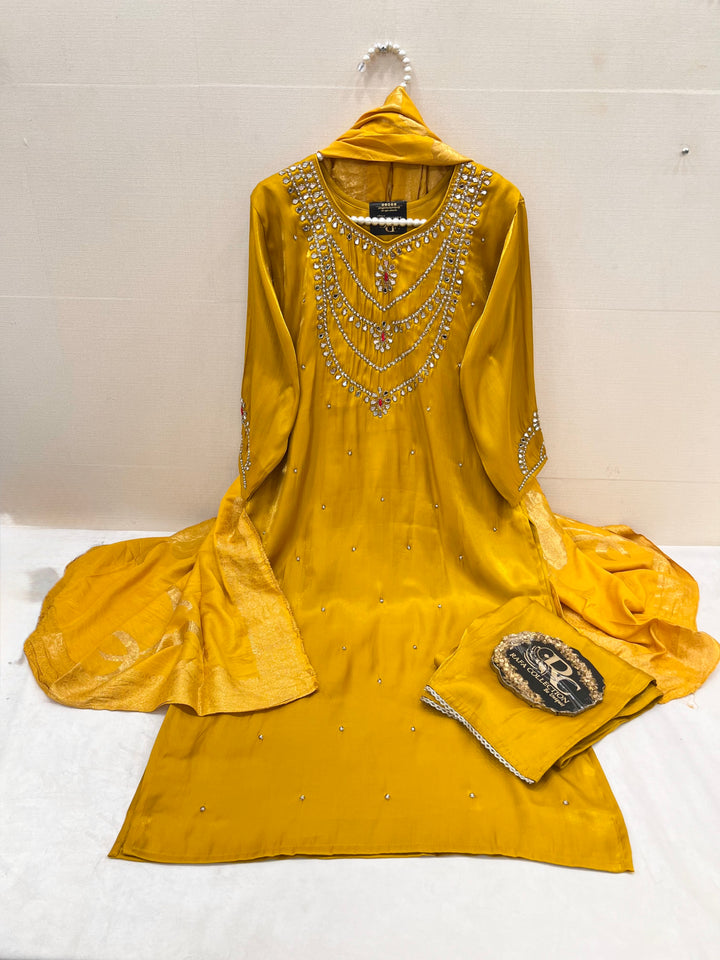 Shimmer viral mirror suits