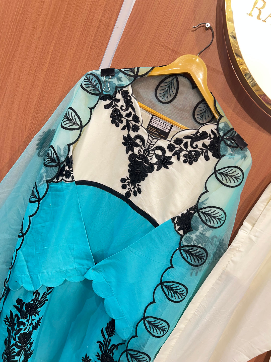 Pakistani formals 2616