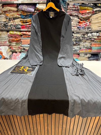 Imported pleated dresses 671