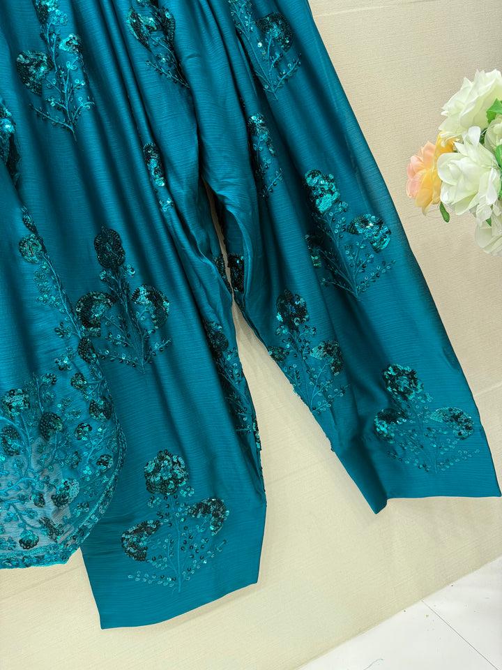 Pakistani Farshi Salwar