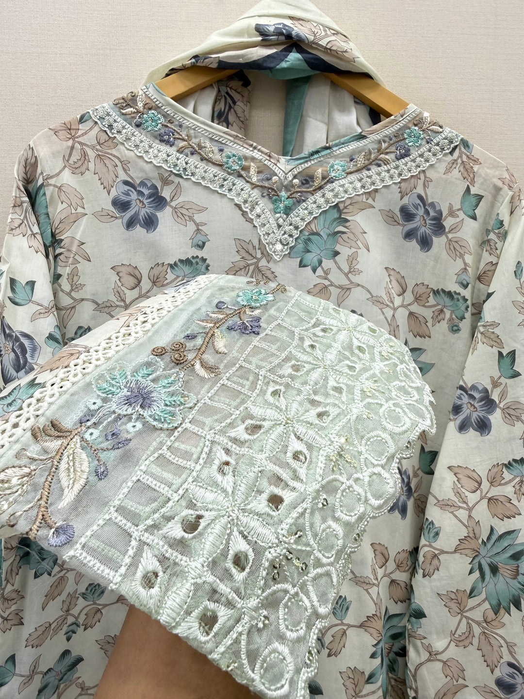 Sadabahar Farshi salwar suits