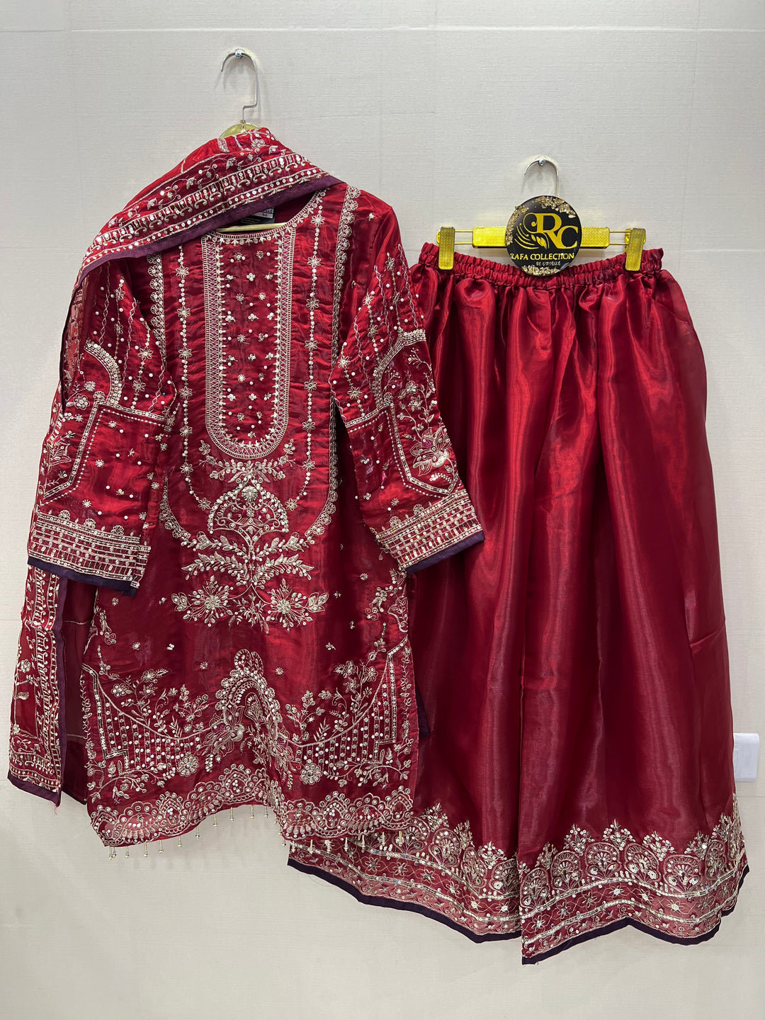 Pakistani ethnic suits 7006