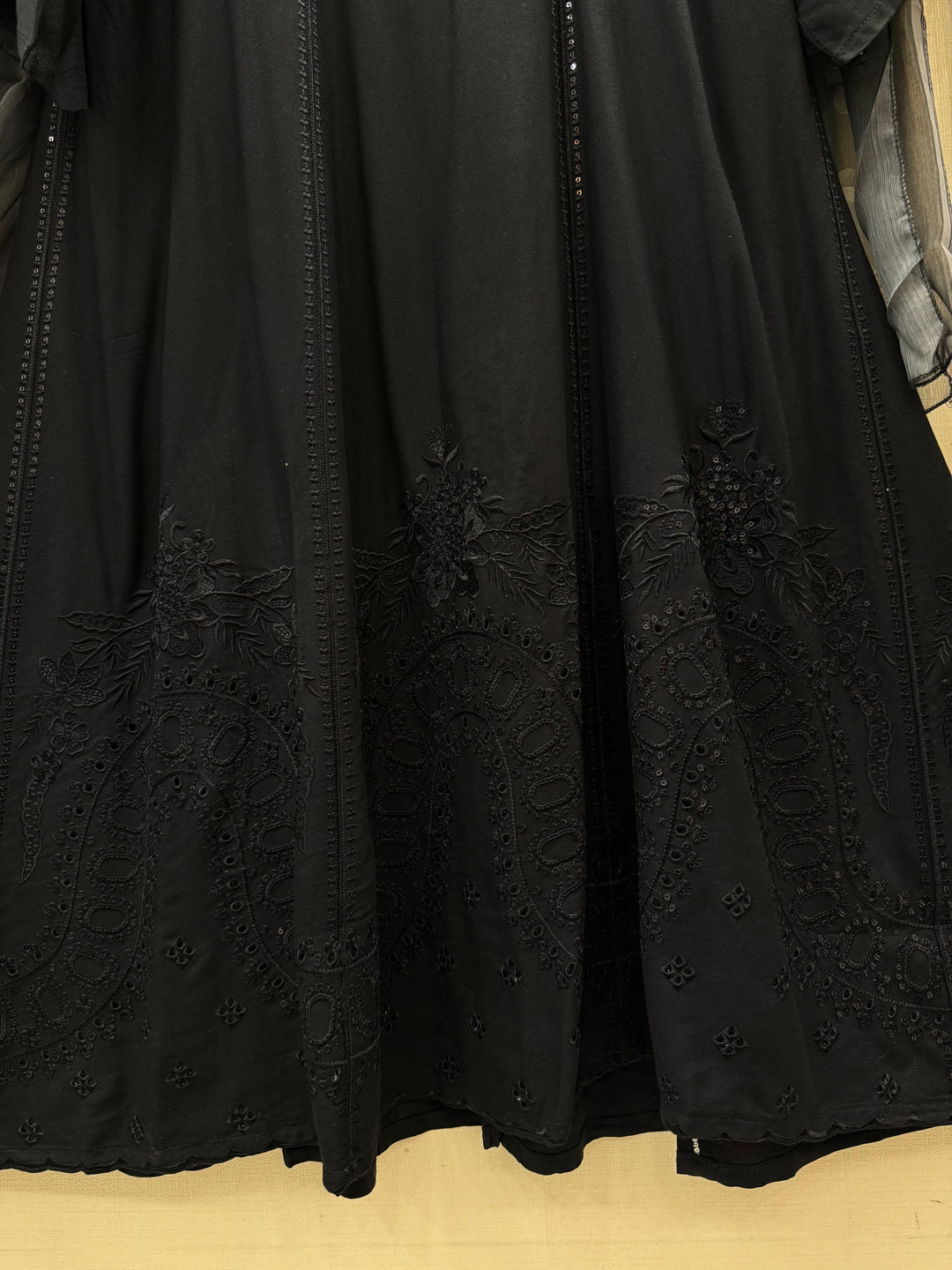 Premium cutwork long suits