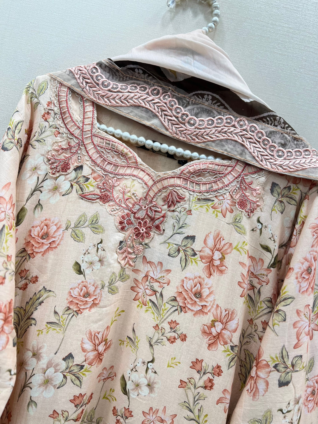 Pakistani embroidery Suits