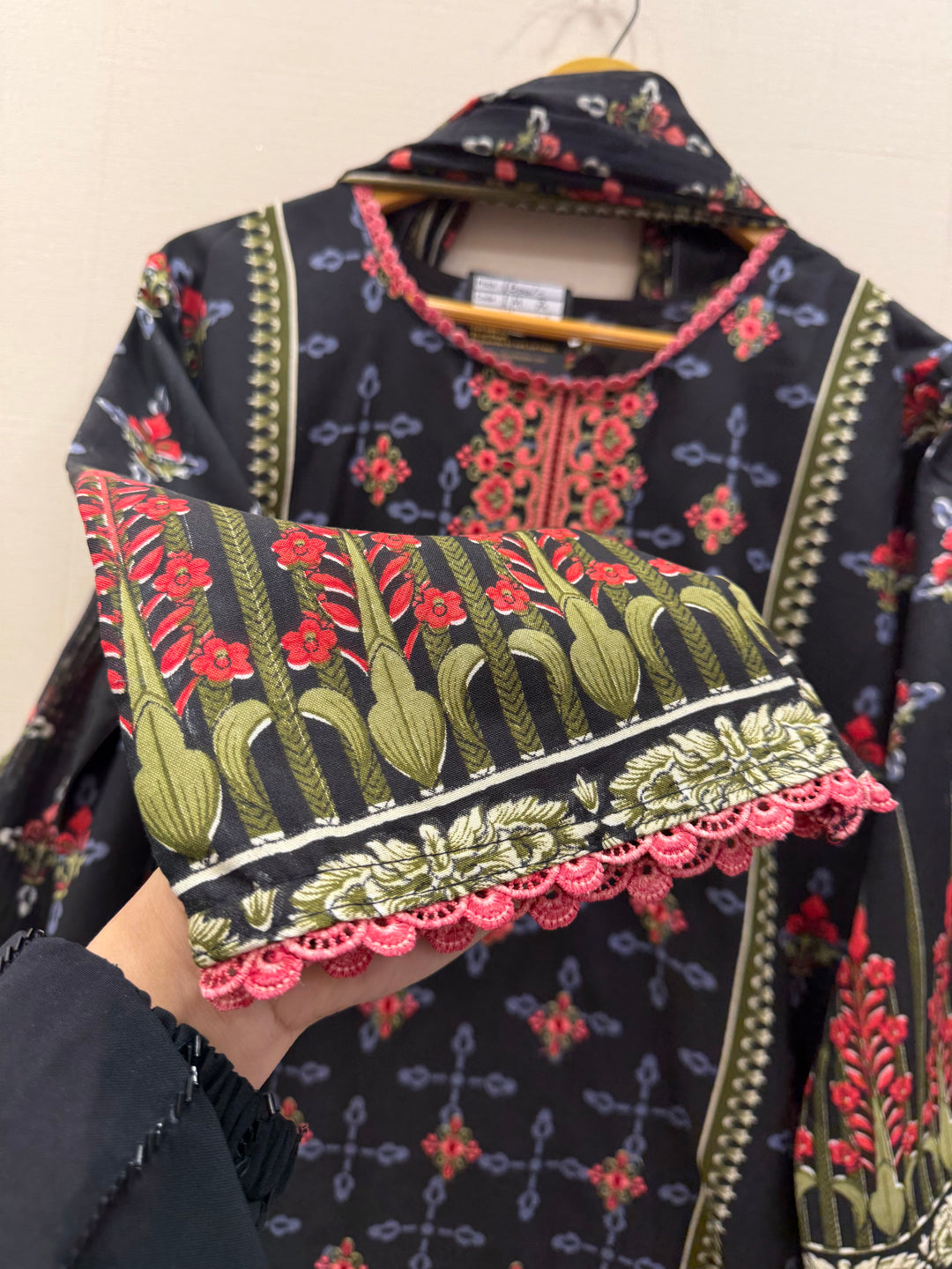 Cotton embroidered suits