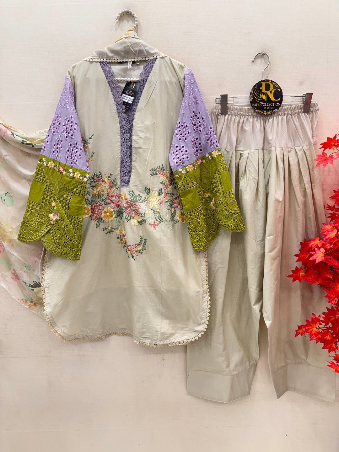 Pakistani Chikankari Suits