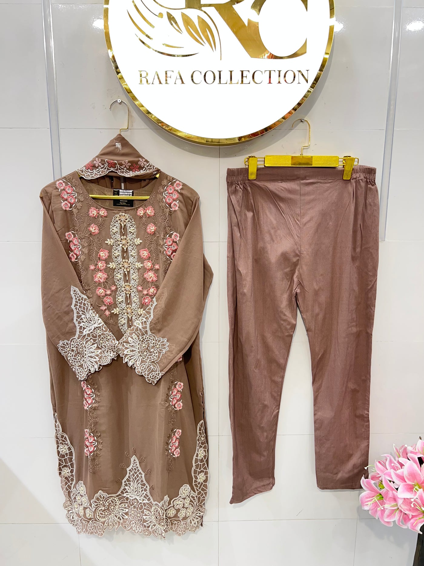 Pakistani Handwork Suits 1828