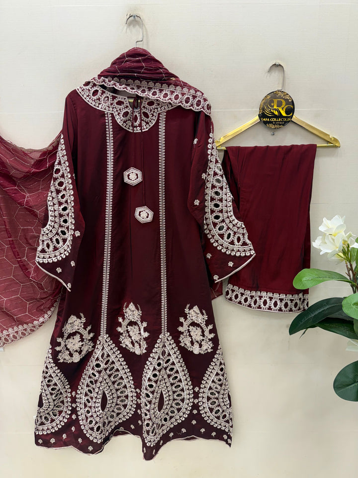 Premium cutwork long suit