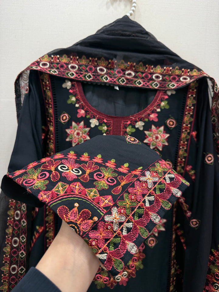 Pakistani Embroidered suits