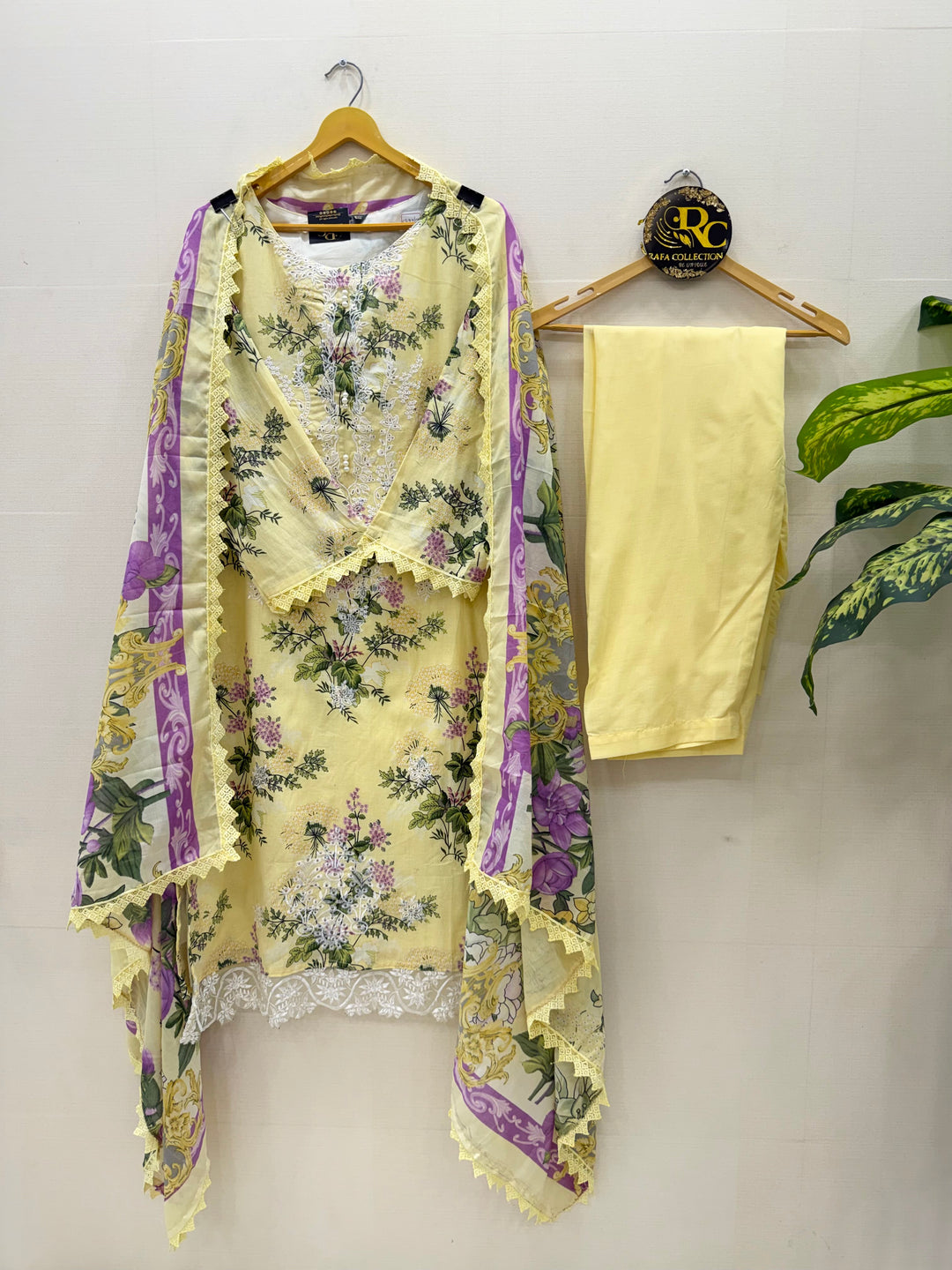 Cotton embroided suit 2941